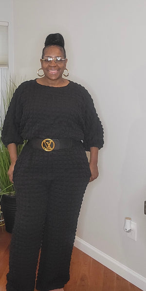 Simple Twist Black Pant Set