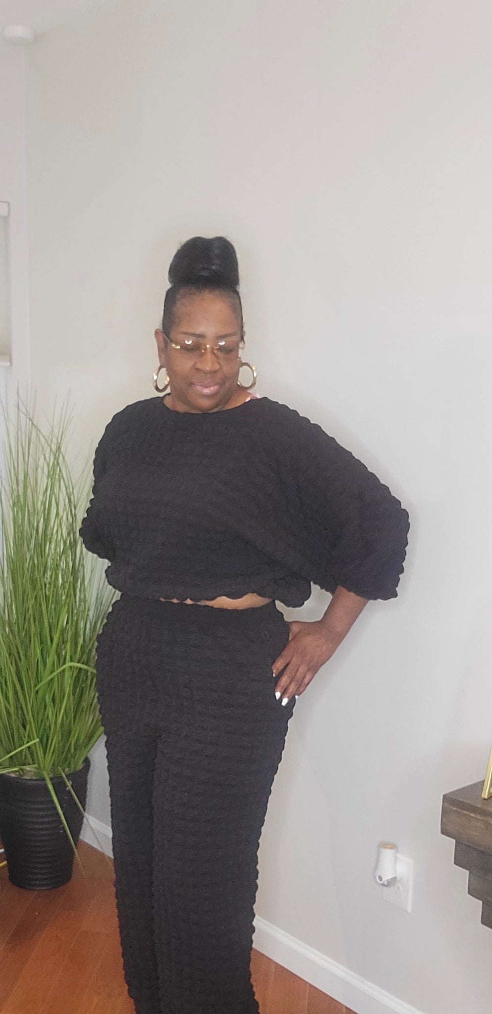 Simple Twist Black Pant Set